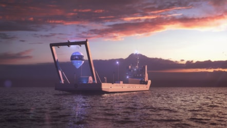 MSVoyagerDawnLaunch