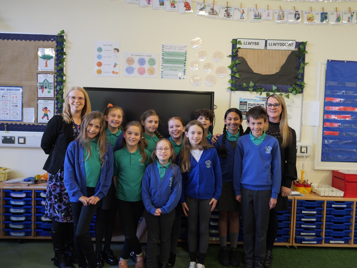 Ysgol Gymraeg Caerffili staff and learners-2