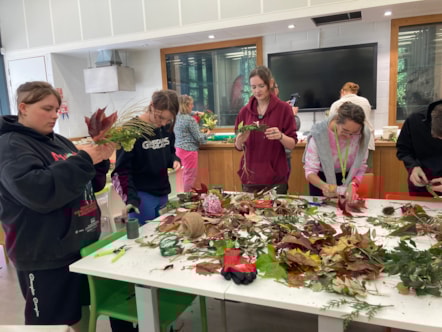 ALW - SF Wreath Making