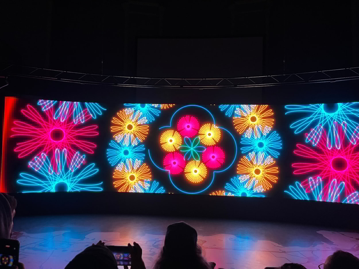 Light Night 2025: Beloved children’s toy Spirograph was reinvented in a beautiful, animated display at Leeds City Museum, created by artist Lesley Halliwell and William Card.