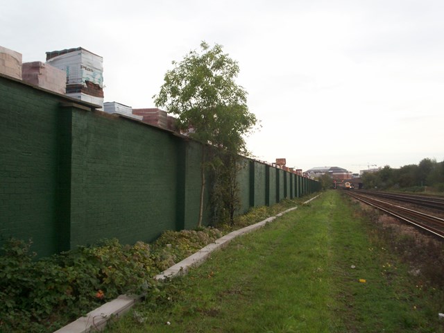 NOTTINGHAM’S GRAFFITI GETS THE BRUSH OFF: Nottingham Graffiti Clean Up