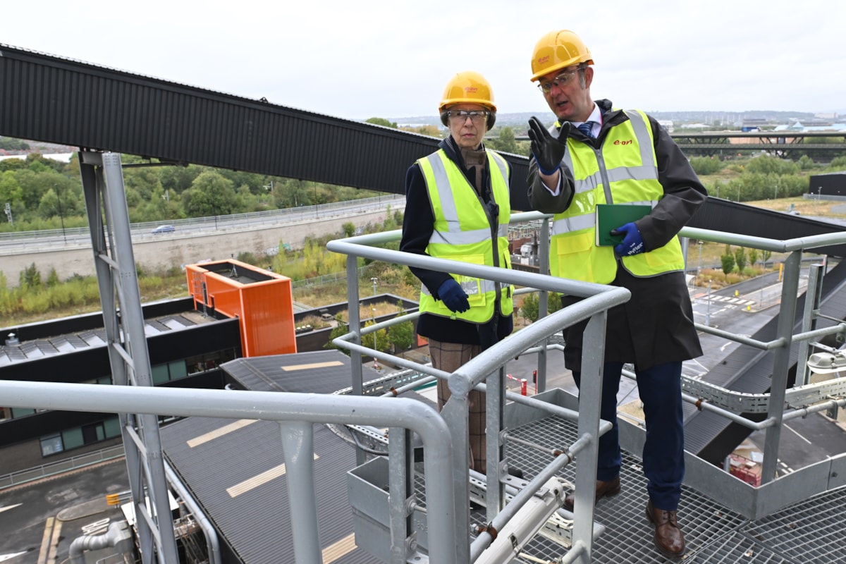 HRH The Princess Royal visits Blackburn Meadows renewable energy plant in Sheffield.
Pictured with Antony Meanwell of Energy Infrastructure Solutions at E.ON.
2nd October 2024