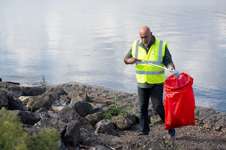 Cardiff Bay Litter Pick SUP-4