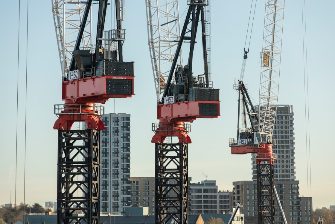 Cranes at Old Oak Common station November 2025
