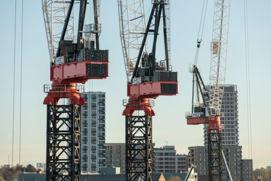 Cranes at Old Oak Common station November 2025