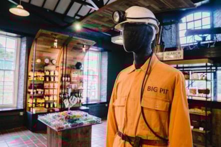 Siop yn Big Pit Amgueddfa Lofaol Cymru, Blaenafon, Torfaen.