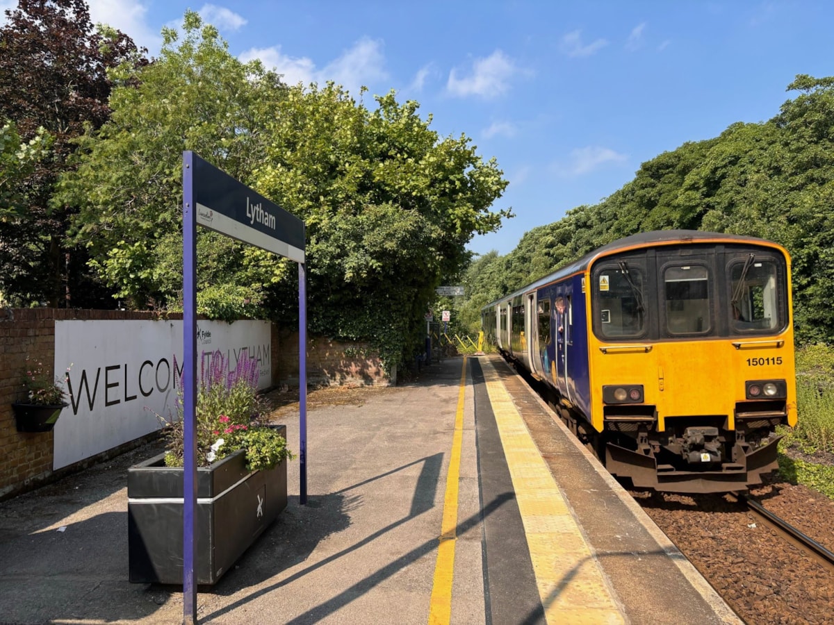 Northern train at Lytham station 2