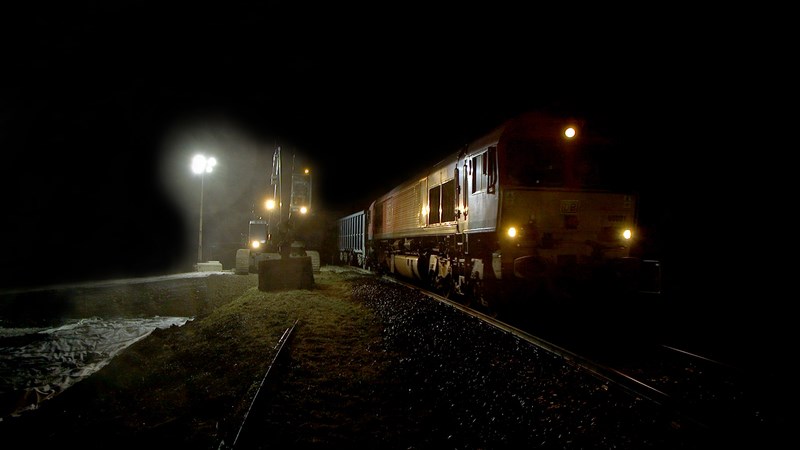 HS2 removes over 12,500 lorries from UK roads as first freight train rolls into Bucks site: Calvert freight train