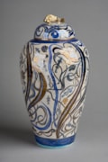 Julia Carter Preston, Lidded jar with ‘sgraffito’ figuring and lustre glazes, 2001. Victoria Gallery and Museum, University of Liverpool