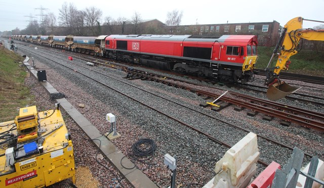 Major railway upgrade in Southampton set to be completed in week-long line closure.: DB arrives in Redbridge 