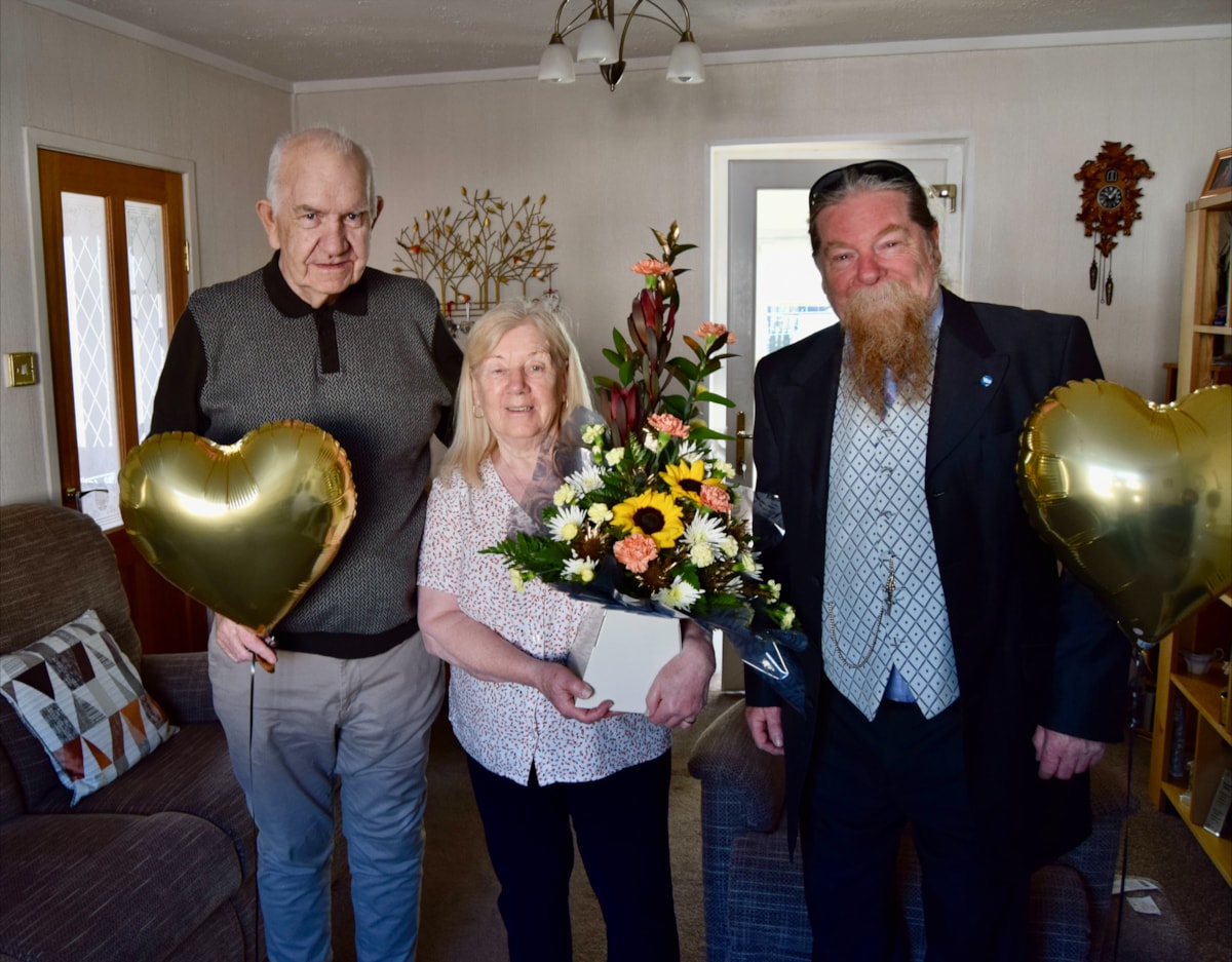 Mr & Mrs Dixon GW 30.4.26