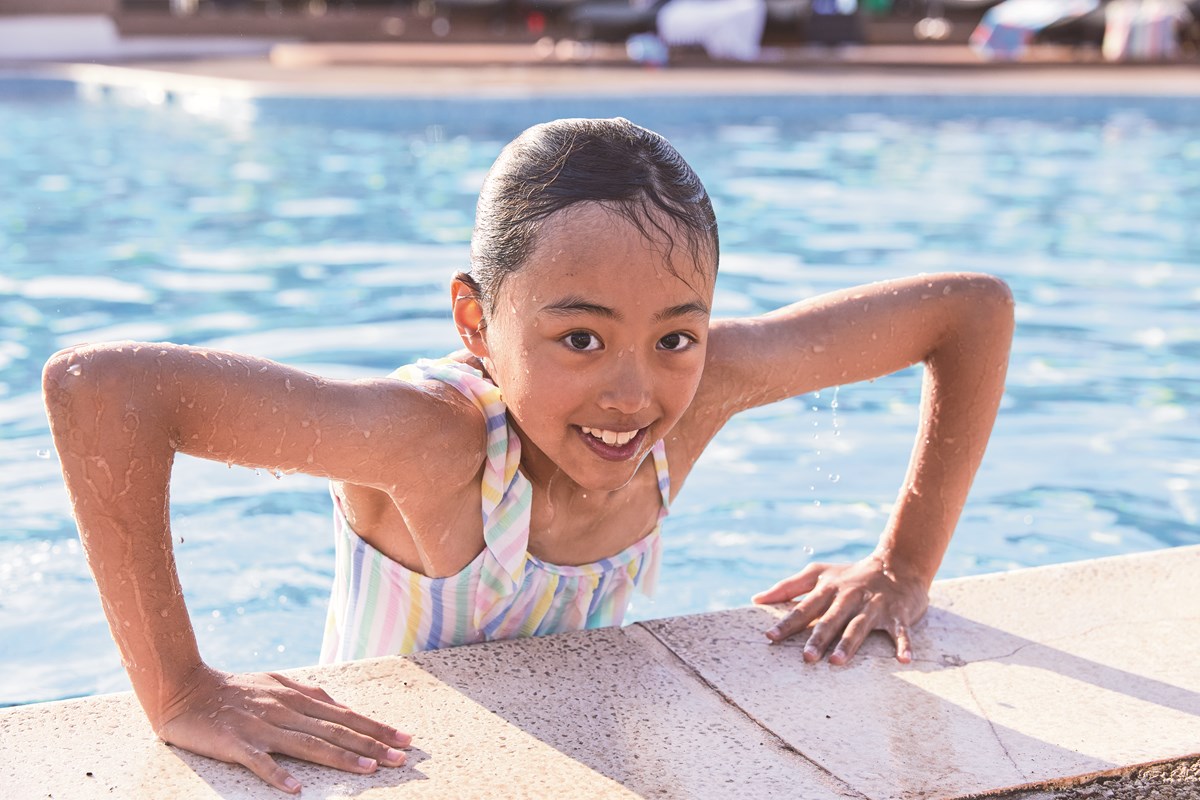 Outdoor Pool at Littlesea