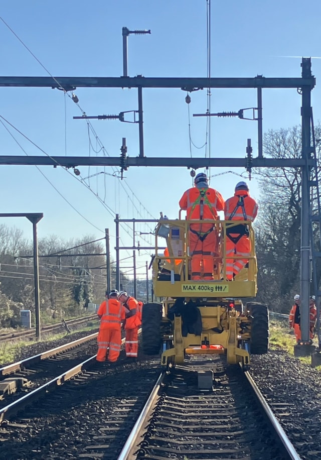 Fixing overhead line faults at Shenfield: Fixing overhead line faults at Shenfield