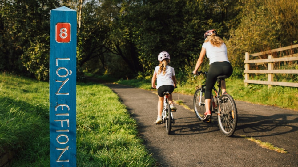 Cycling - Lon Eifion cycle route