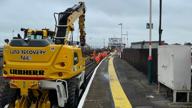 STARTING MONDAY: Lymington Branch Line to close for two weeks for vital pier improvements: Lymington Pier upgrade (4)