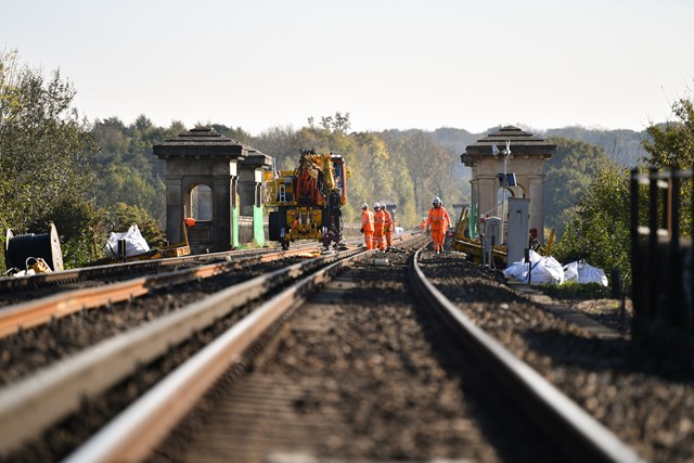 Brighton Mainline Upgrade Ouse Valley Oct 10  (6)