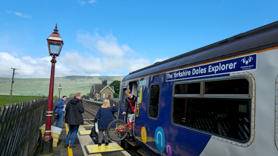 Yorkshire Dales Explorer service-2