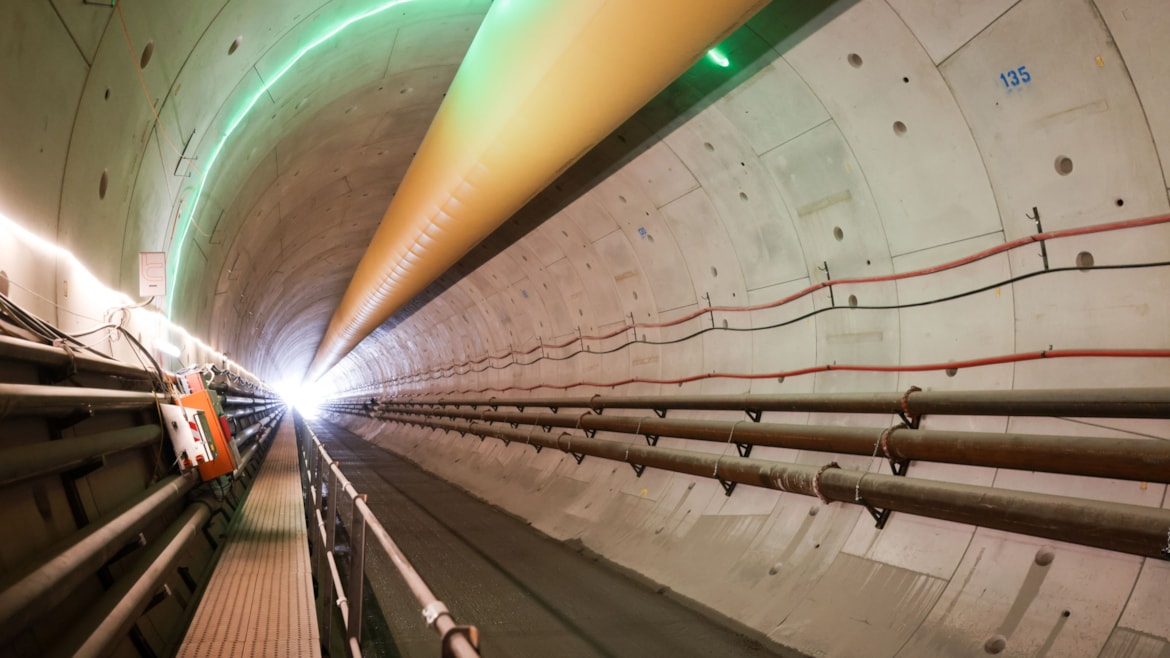 HS2 launches new Innovation Accelerator focusing on rail systems and future maintenance: Inside the Chiltern Tunnel.