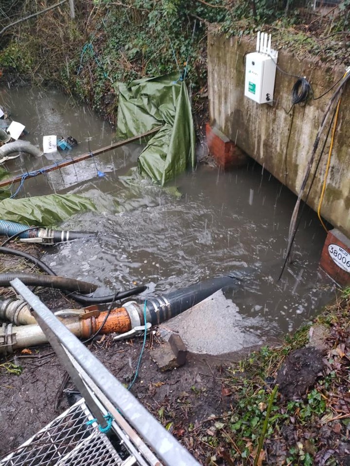 Flooded culvert in Aylesbury - Credit Network Rail 2