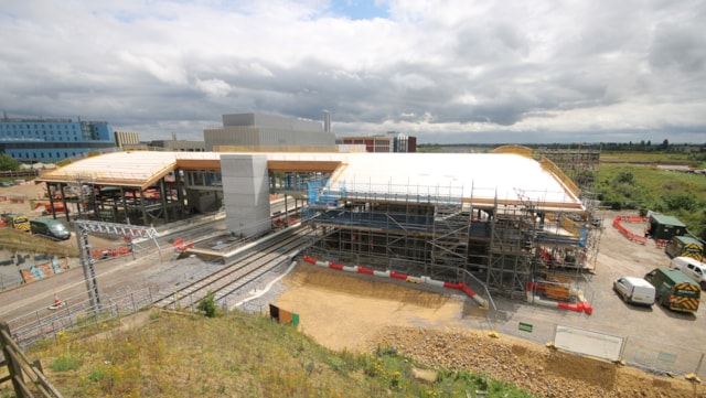 Cambridge South station under construction cropped