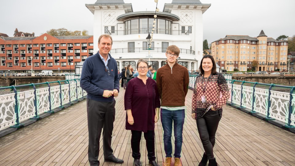 L-R Geraint Morgan, Community Rail Manager at Transport for Wales; Mared Hughes, Project Officer at Innovate Trust; Kurtis Marshall, Assistant Project Officer - One Planet Innovate Trust; Clare Harries, Community Rail Ambassador, Transport for Wales.-2