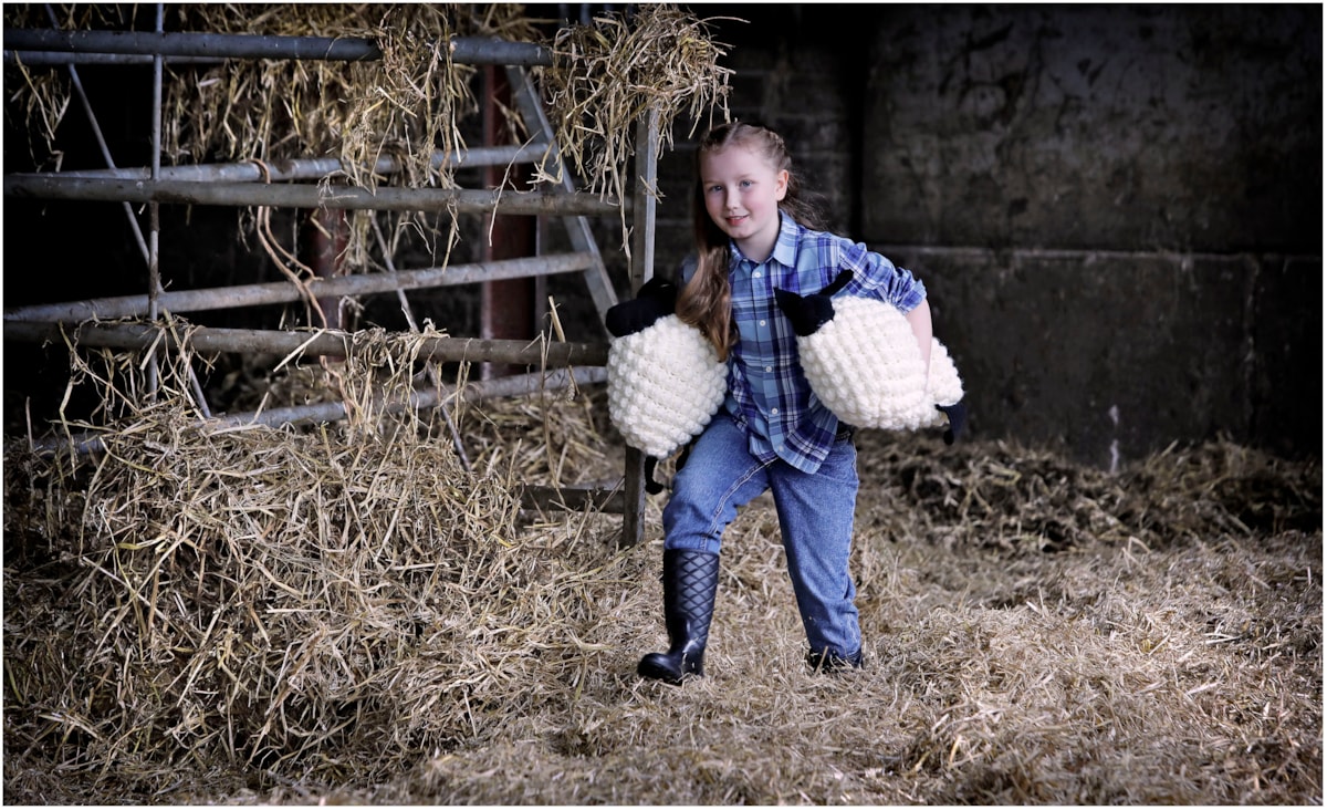 Beth Strange (aged 7) at the National Museum of Rural Life ahead of Woolly Weekend. Image (c) Paul Dodds (1)