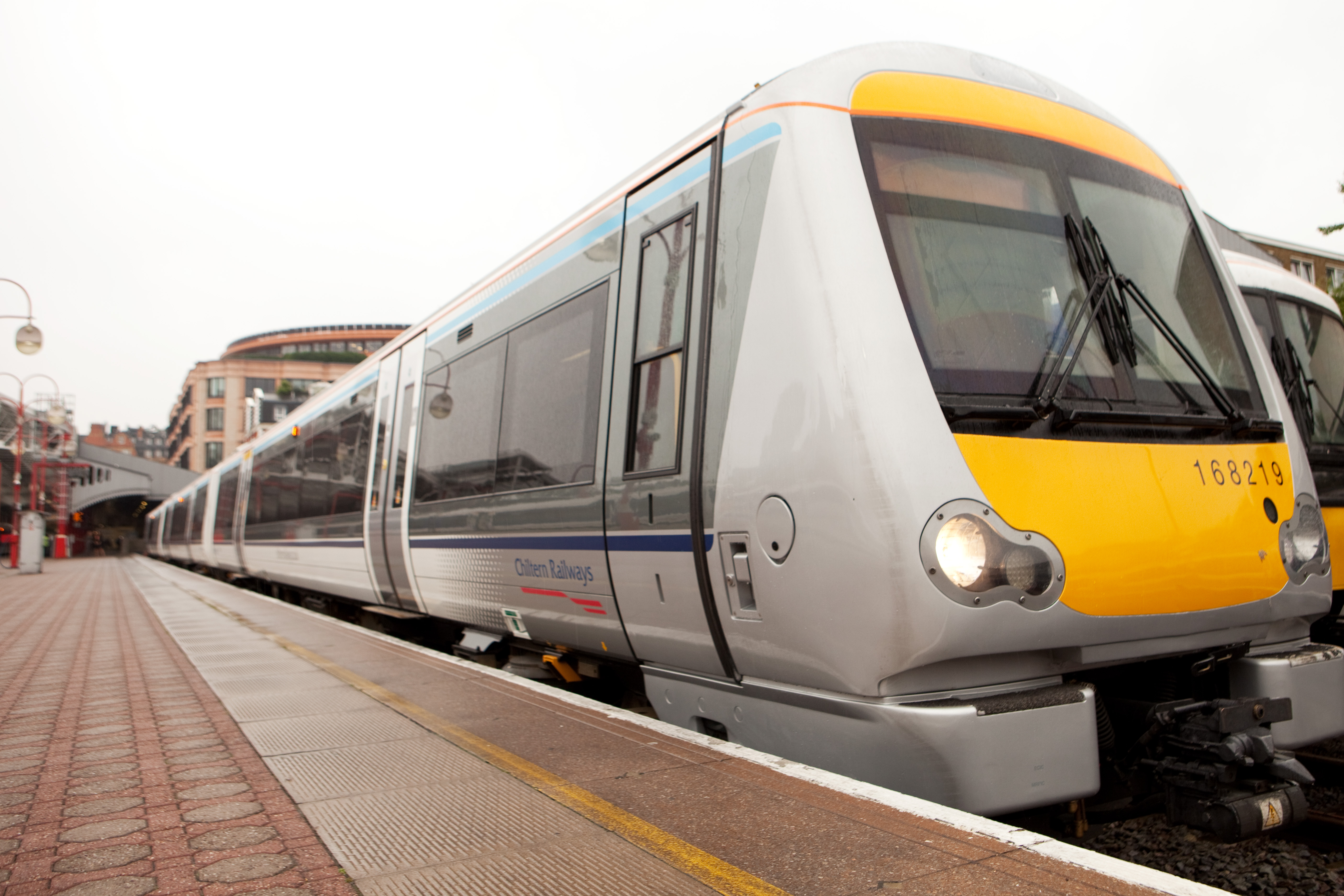 Platform Lengthening To Help Deliver Extra Capacity For Chiltern ...