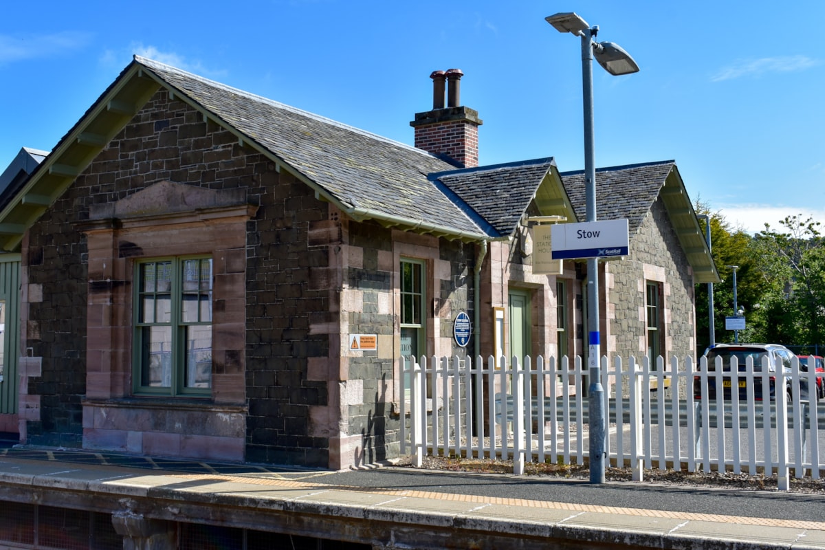 Stow