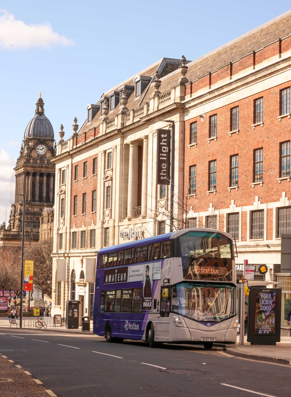 First Bus Leeds new EV livery 5