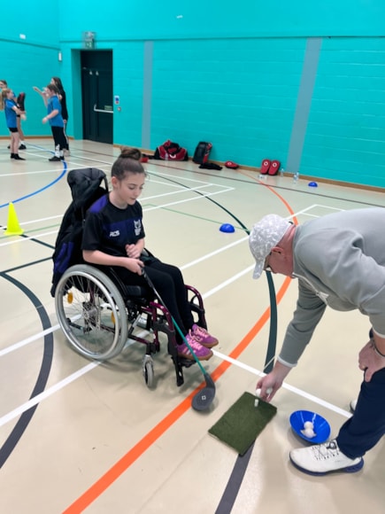 Us Girls Nov 2025 4 - Ni Ferched Tachwedd 2025 4