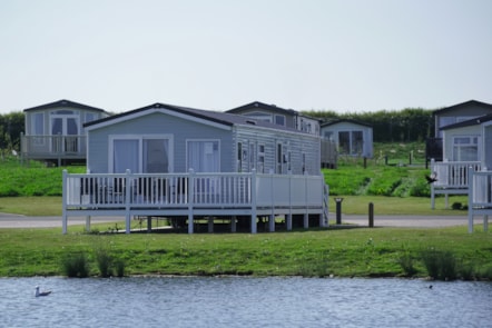 Lake view caravans at Thornwick Bay