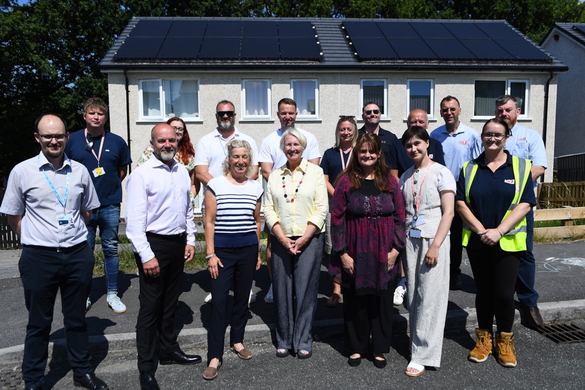 WNS 150726 Housing Minister Visit 058