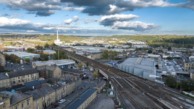 A641 Bradford Road to be temporarily closed as TRU complete major upgrades in Huddersfield: Huddersfield Station East Side