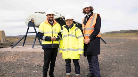 (l-r) First Minister, Di Gilpin and Reuben Aitken.2