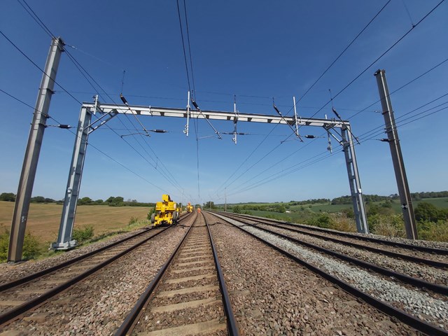 Electrification work powers ahead on the Midland Main Line this July: Previous overhead line equipment in place