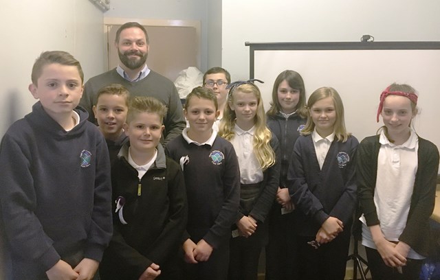 Network Rail education provider Llew Davies with Year 6 pupils from Ysgo...