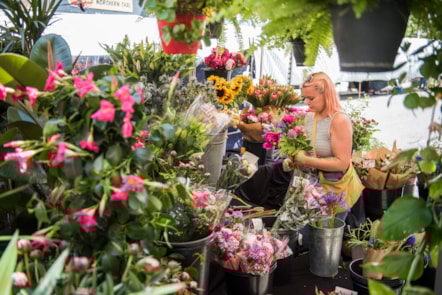 Chatsworth Road Market - flower stall