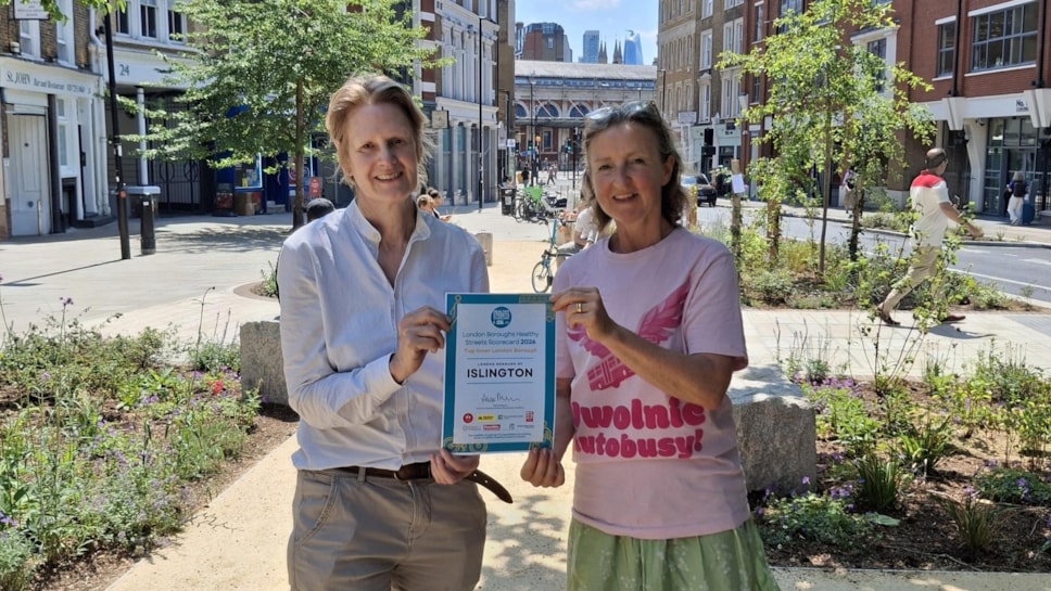 Alice Roberts, CPRE and Cllr Champion Cllr Rowena Champion, Executive Member for Environment, Air Quality, and Transport at Islington Council-3