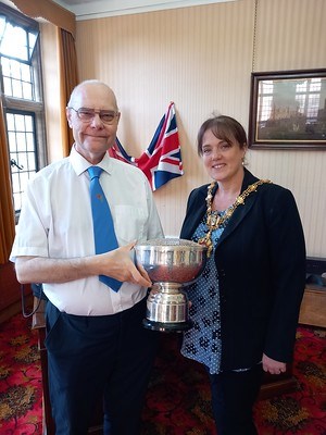 Mayor of Dudley and Martin Searle,  British Transplant Games Winner