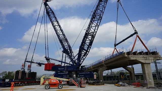 Up, up and away: 1960s West Coast main line railway flyover has lift off: Bletchley flyover removal 1 (1)