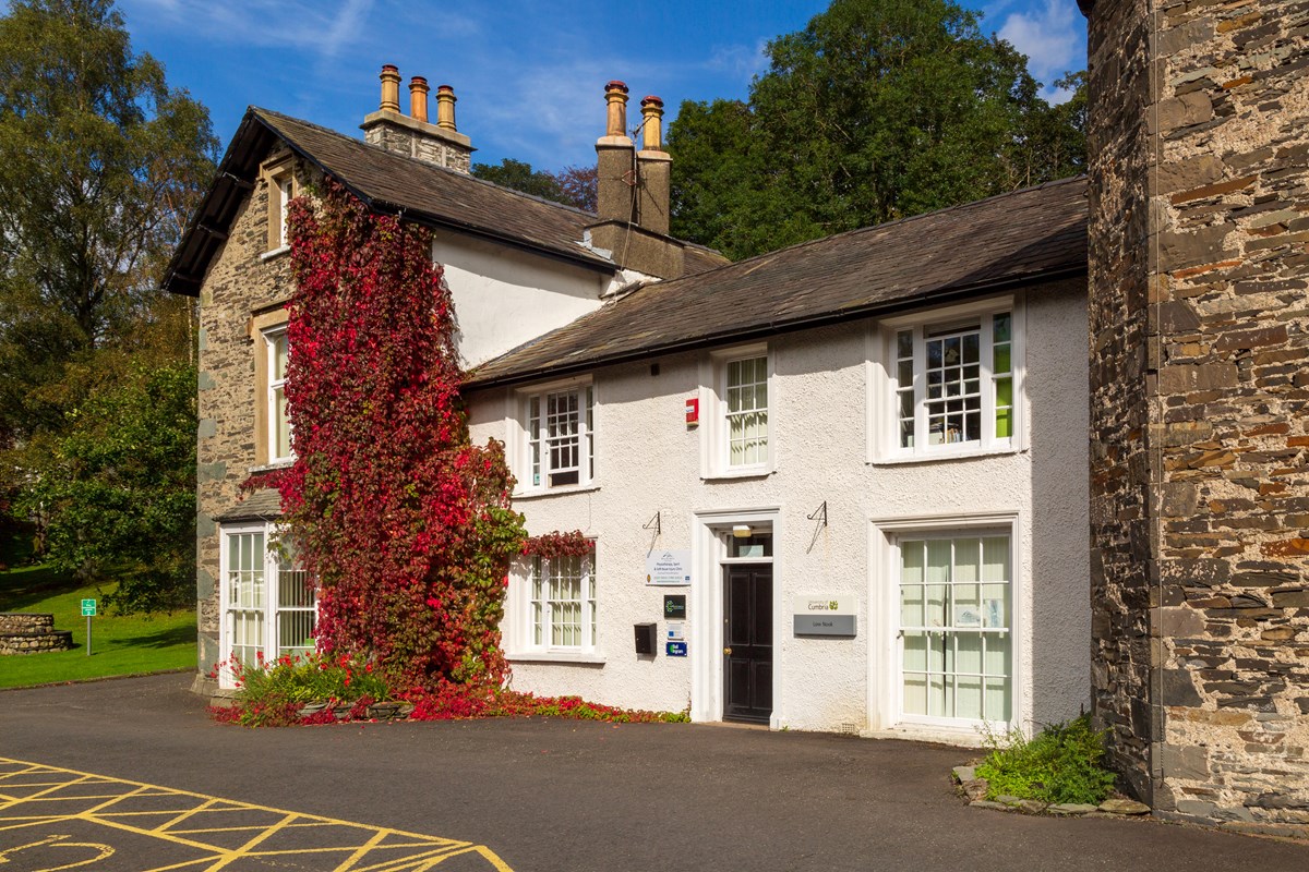 uoc-low-nook-building-ambleside-campus-002