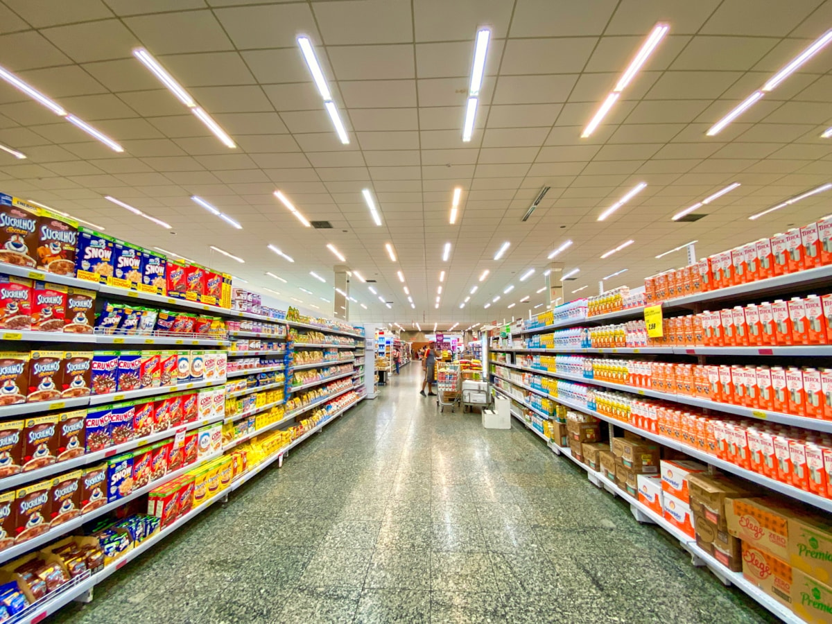 Supermarket aisle being used as part of press release about foods high in fat, sugar and salt