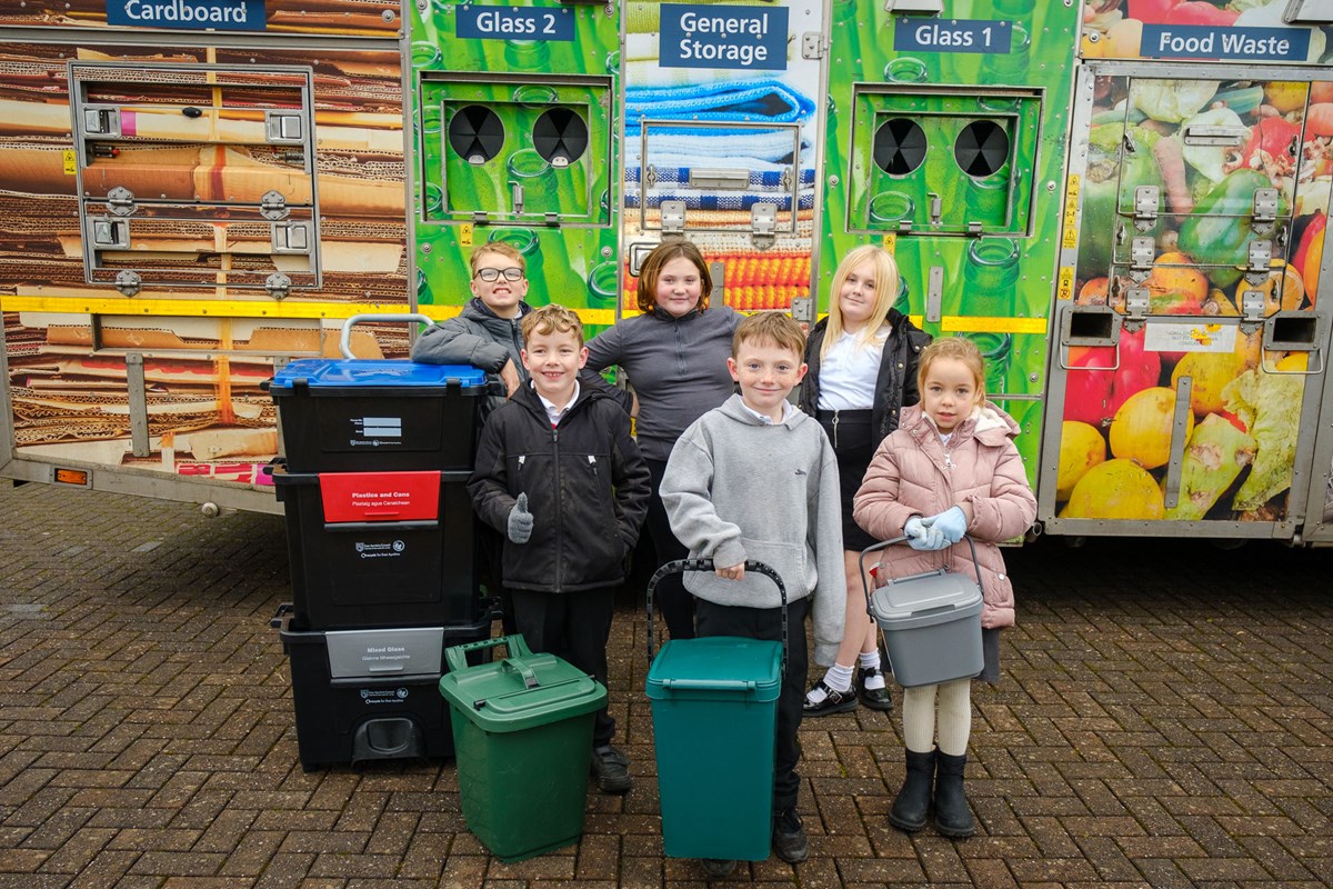 Will, Kaylin, Daniel, Lacey, Hunter and Priya from Littlemill PS