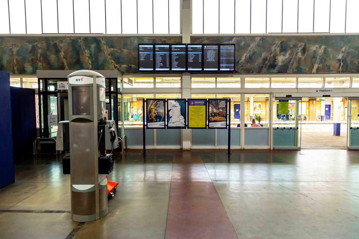 Middlesbrough station concourse-3