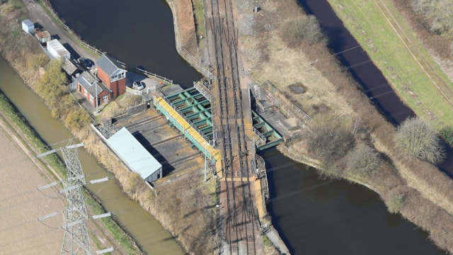 Keadby sliding bridge, Network Rail-3: Keadby sliding bridge, Network Rail-3
