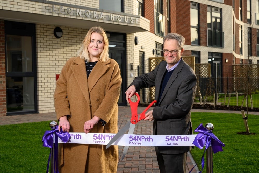 Leonora 1: Councillor Jess Lennox, Leeds City Council’s executive member for housing, and 54North Homes chair Steve Secker at the Leonora House ceremony.