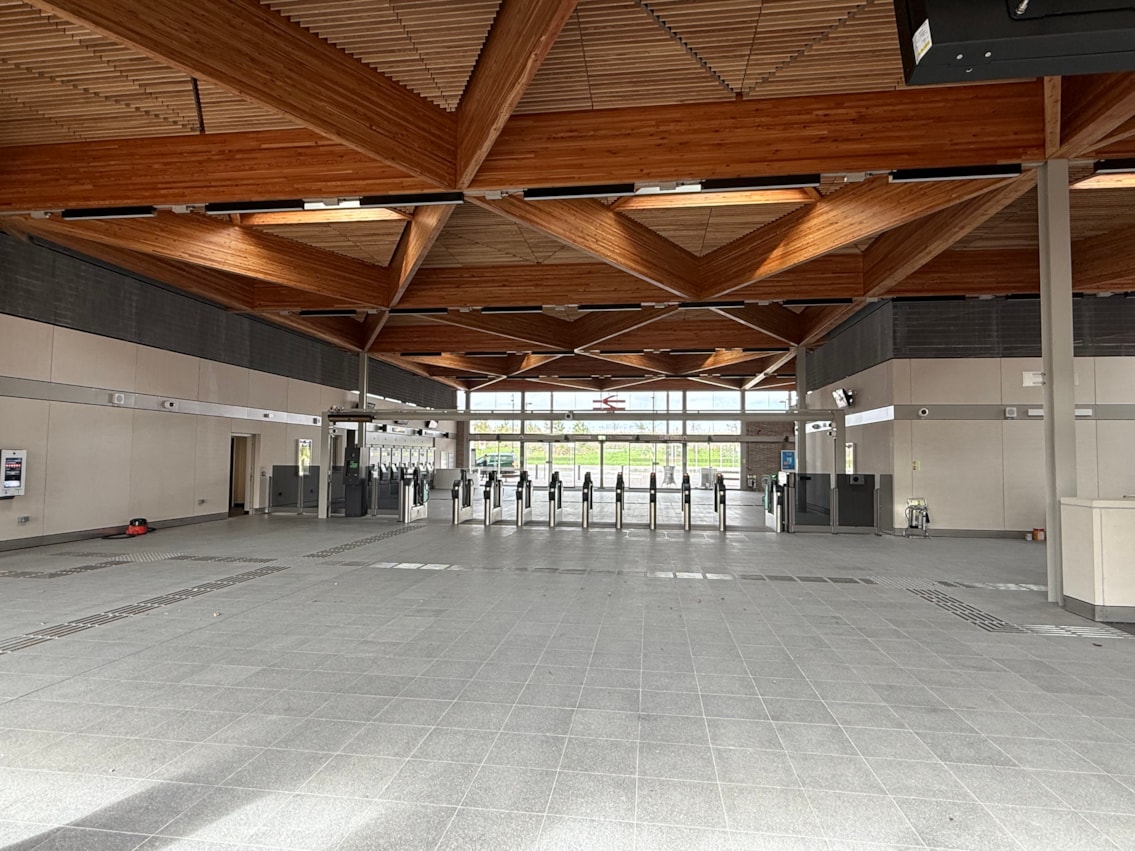 Anglia Beaulieu Park Station interior 2