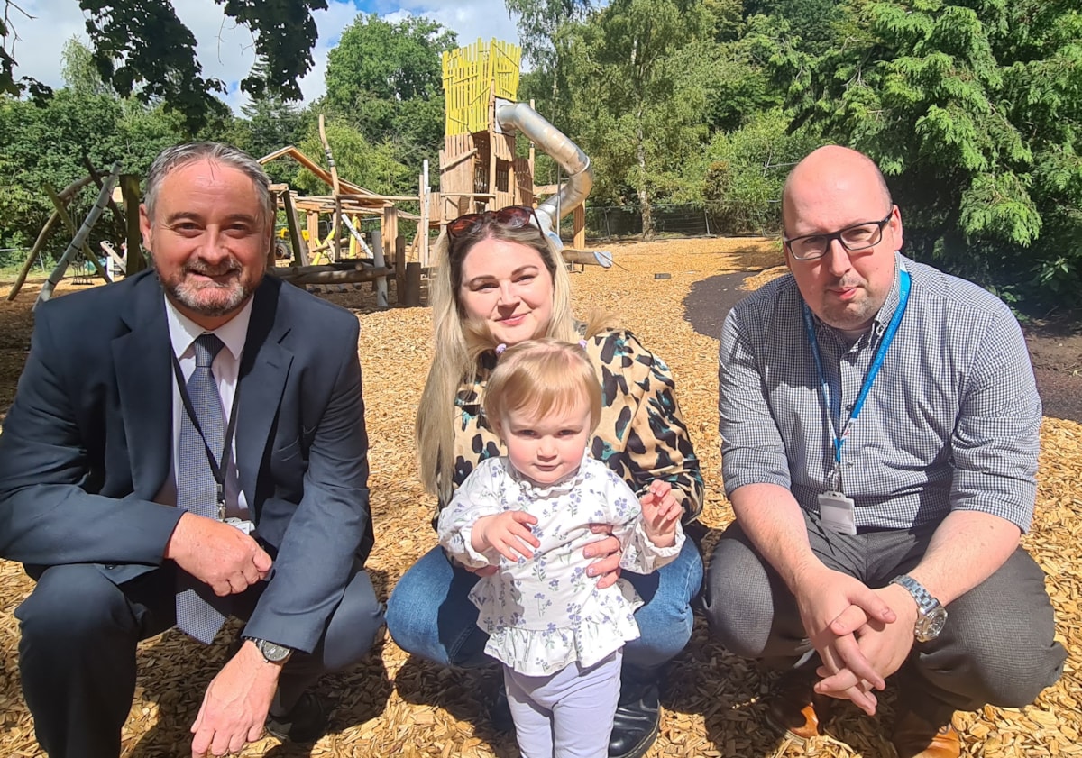 Councillor Paul Bradley, Zoe Cashmore and daughter Grace and Councillor Phil Atkins