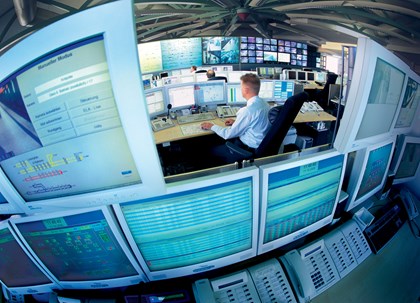 Siemens to supply Crossrail with Control and Communications Systems: railcom.jpg
