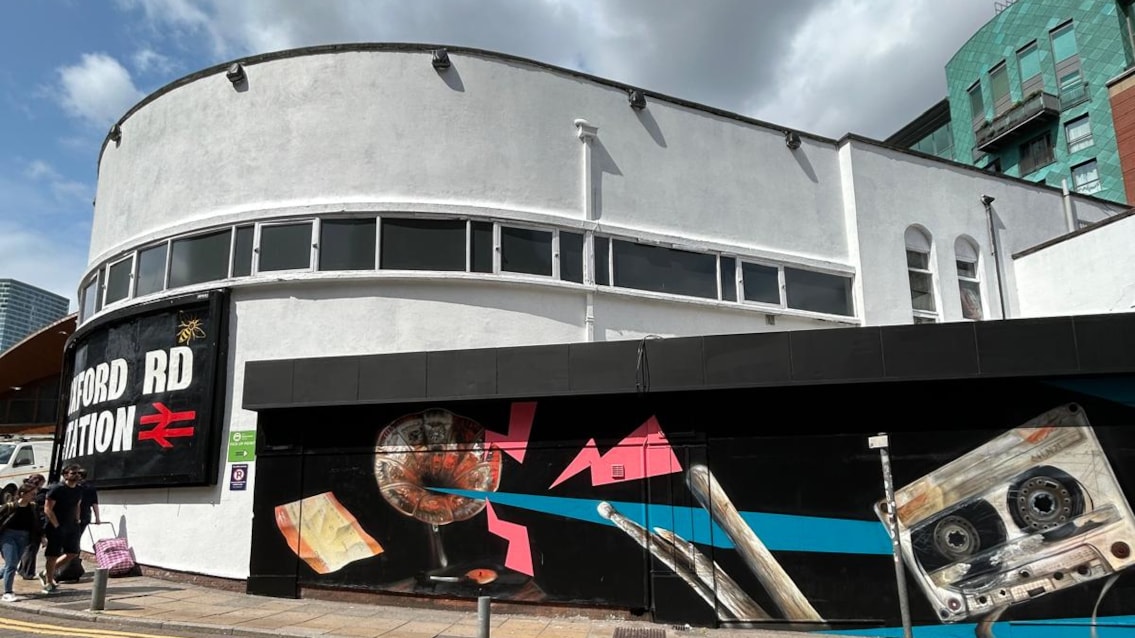 Striking new mural revealed at Manchester Oxford Road station: Oxford Road Artwork 02